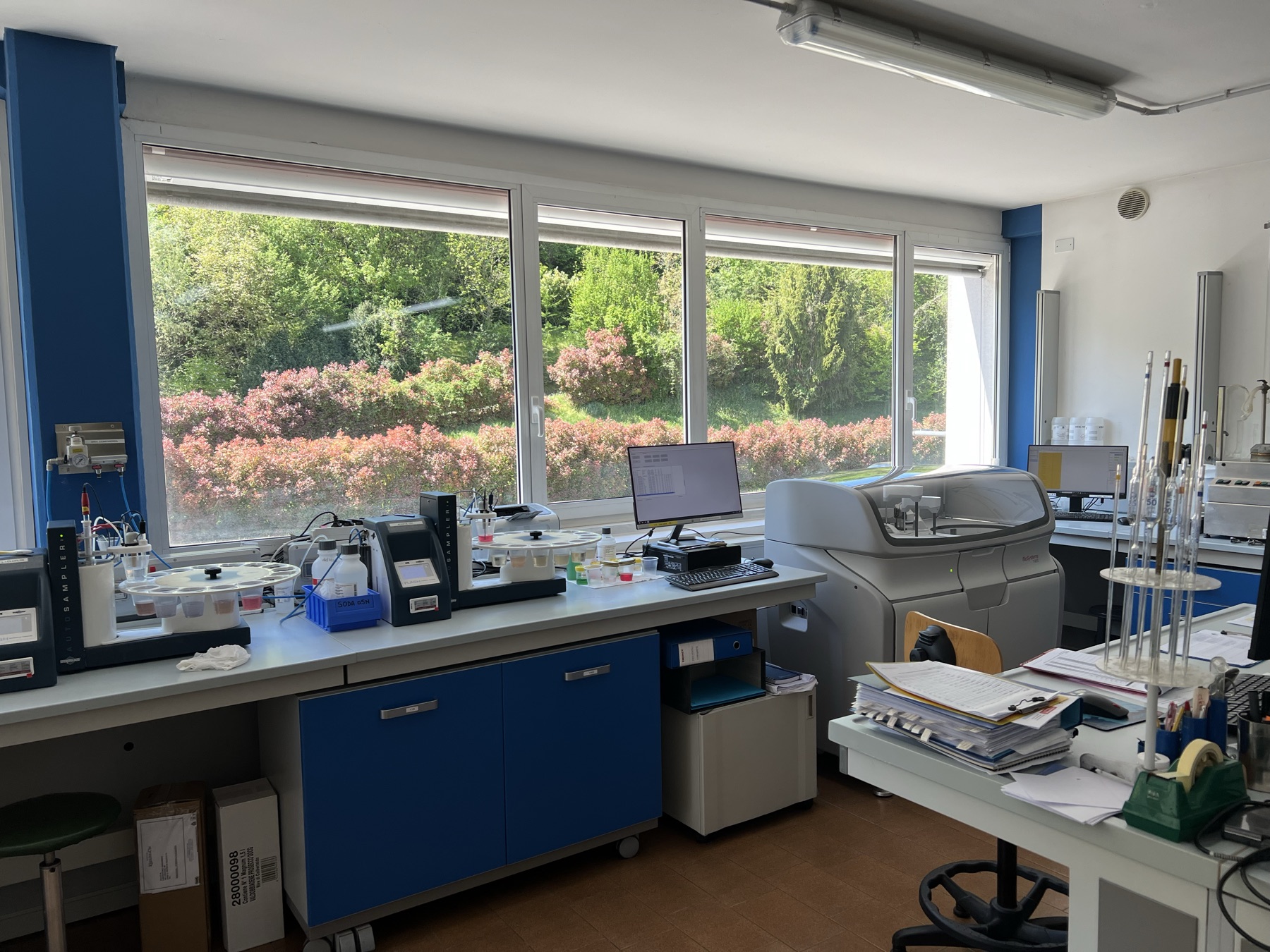 Strumentazione analitica del Laboratorio Enochimico