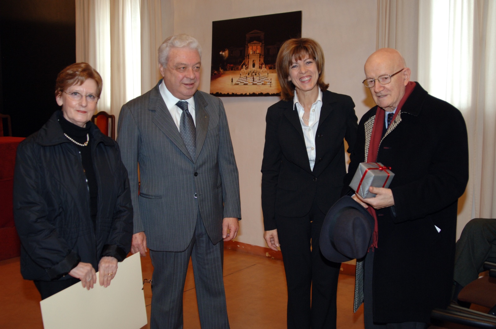 Prof. Carlo Miconi durante il trentesimo anniversario del Laboratorio Enochimico